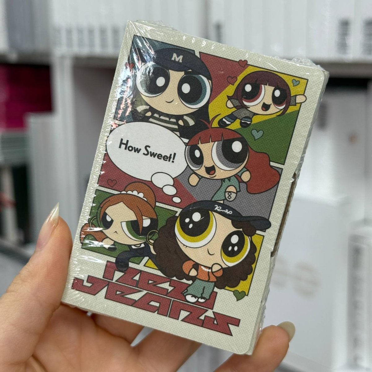 NEWJEANS – HOW SWEET WEVERSE ver. А