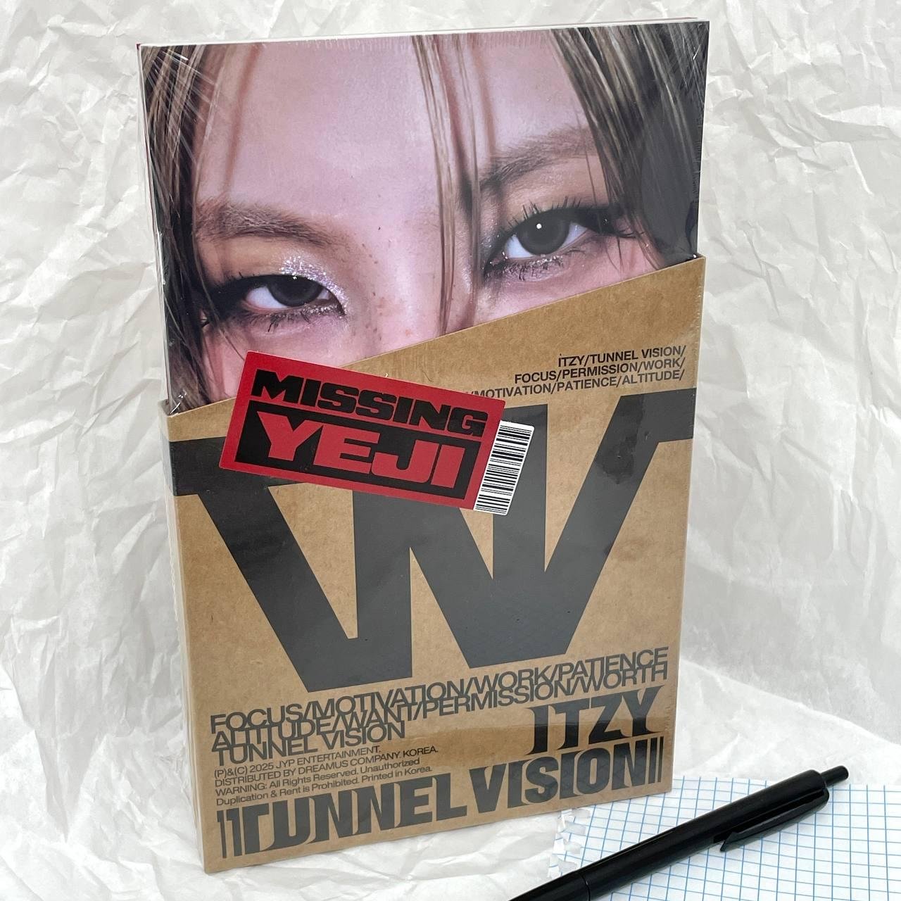 ITZY - TUNNEL VISION ( Member Yeji ver)