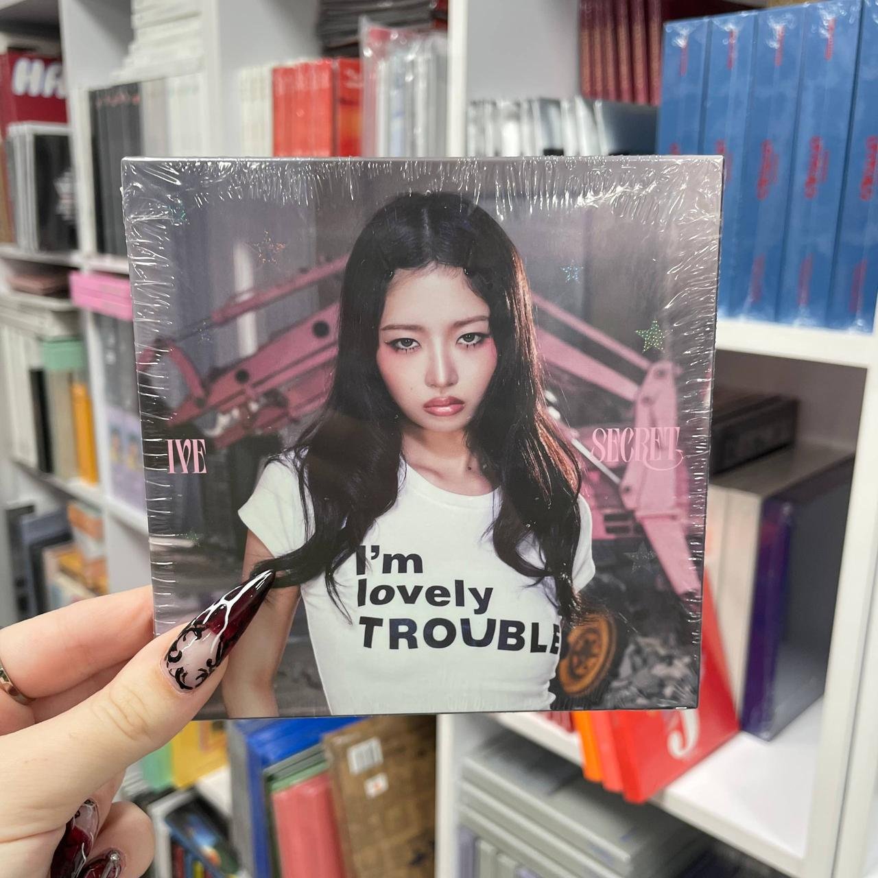 IVE - IVE SECRET (Digipack Ver. REI)