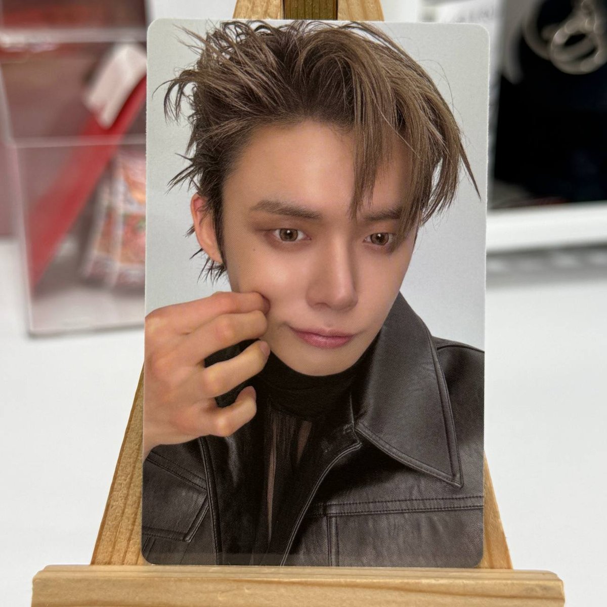 Офіційна картка TXT weverse shop