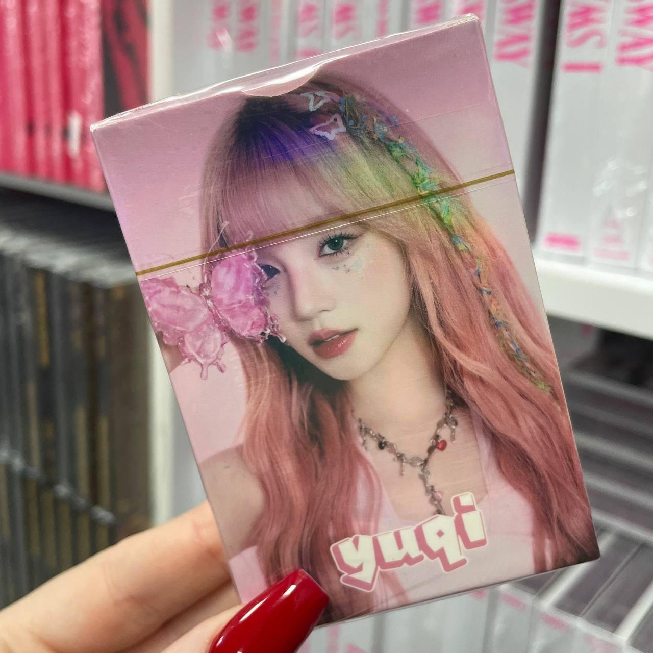Набір ломо карток (G)I-dle YUQI  50-55шт. в упаковці
