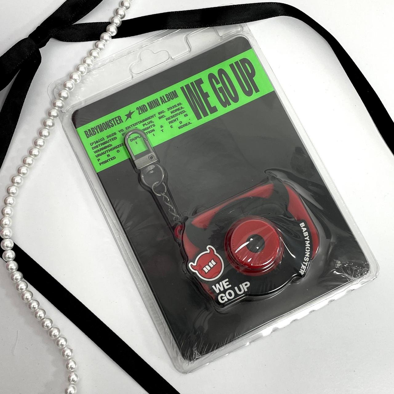 BABYMONSTER - WE GO UP ( Mini beam keyring ver.)