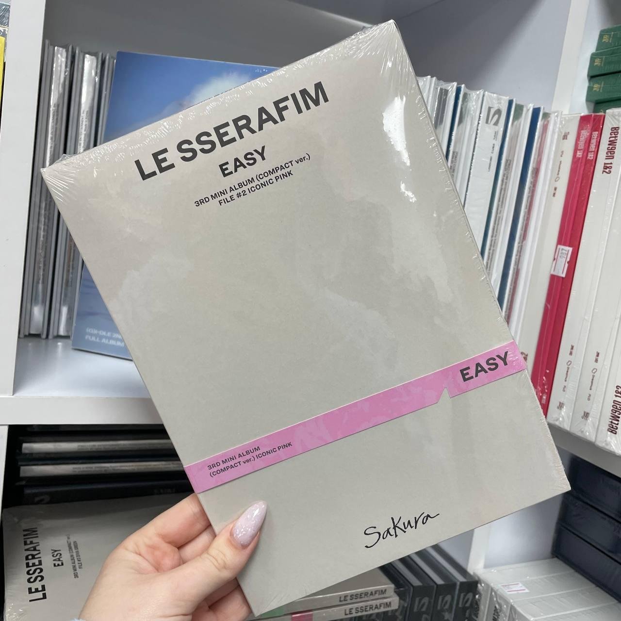 LE SSERAFIM - Easy Compact ver. Sakura