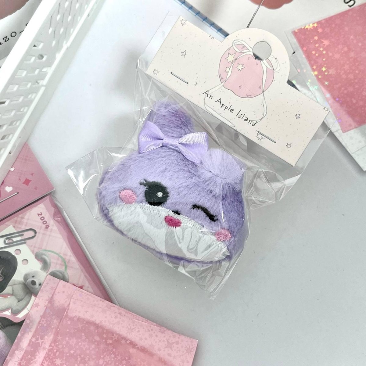 Пухнастий значок BLACKPINK