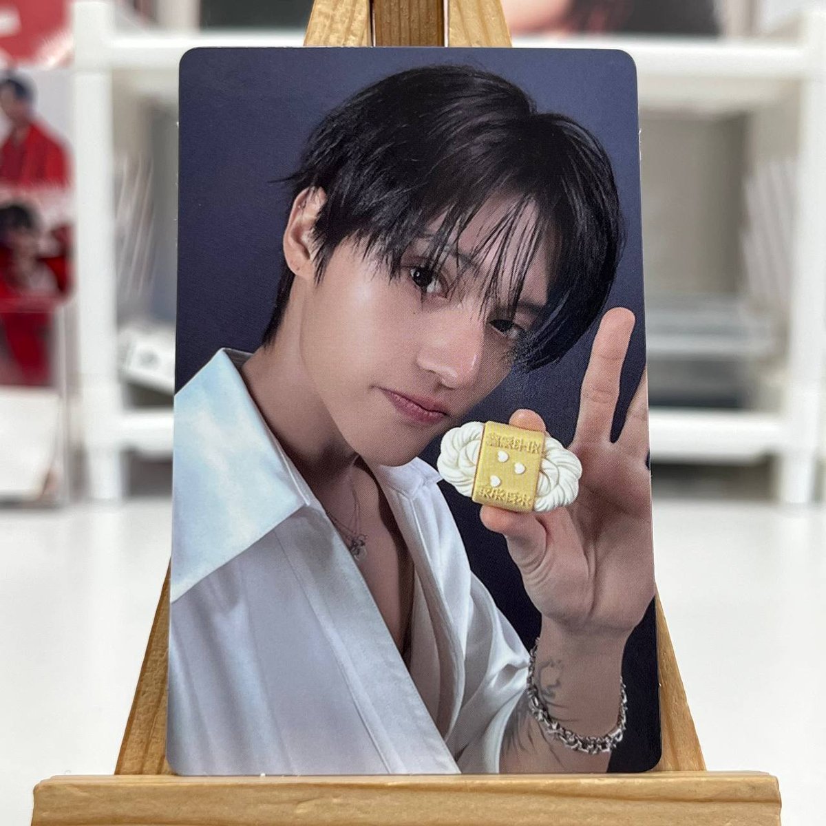 Офіційна картка ATEEZ TOKTOQ POB