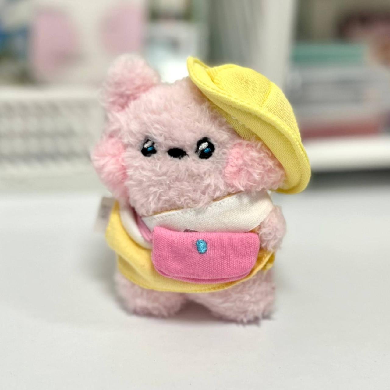 Іграшка брелок BT21 10см
