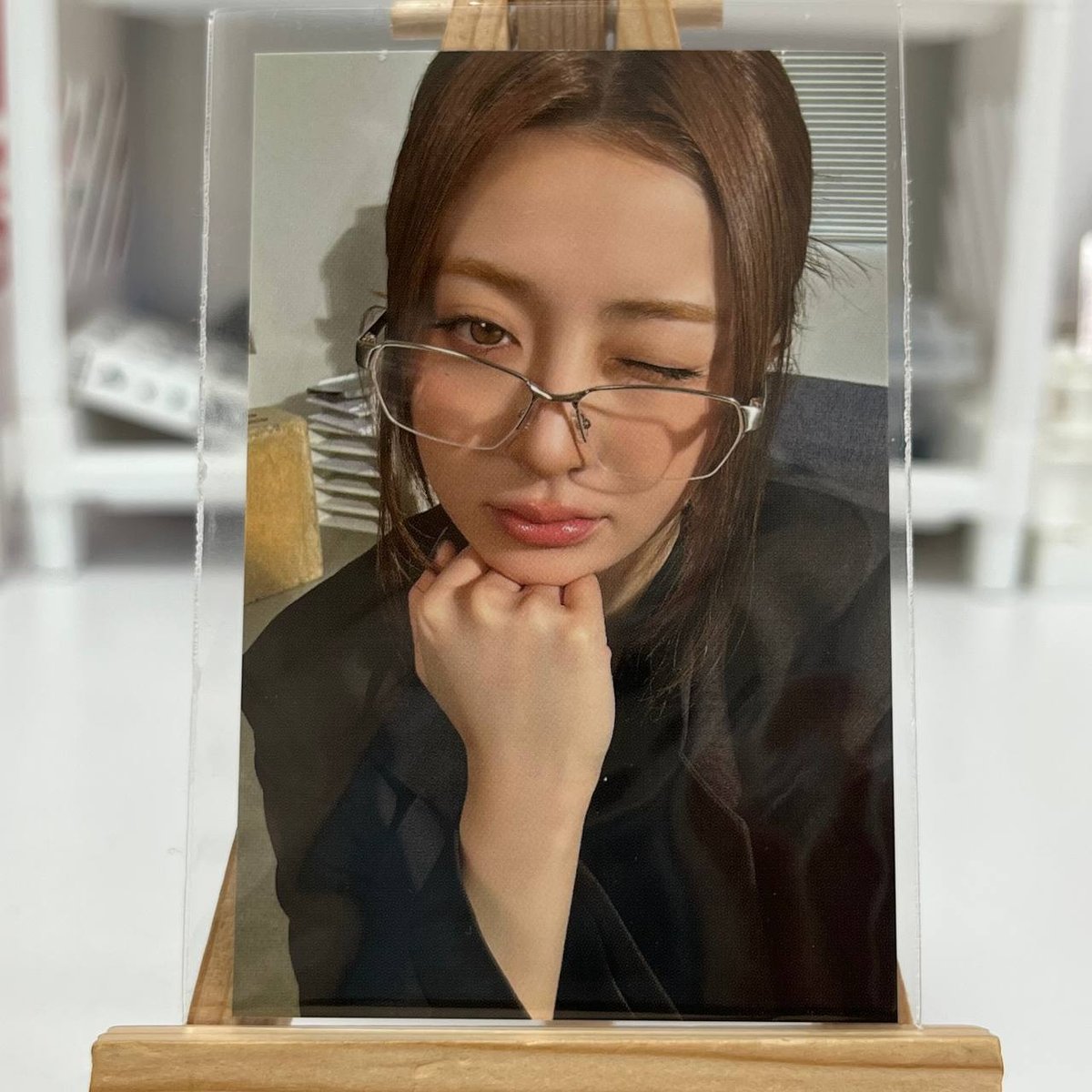 Офіційна картка LE SSERAFIM weverse shop POB