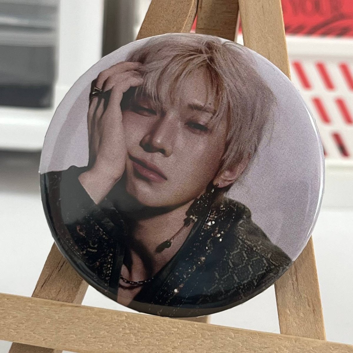 Значок  Ateez
