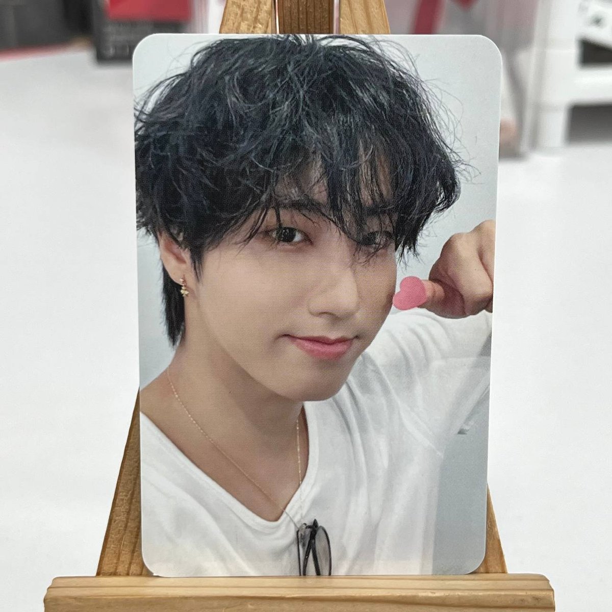 Офіційна картка Stray Kids SOUNDWAVE POB