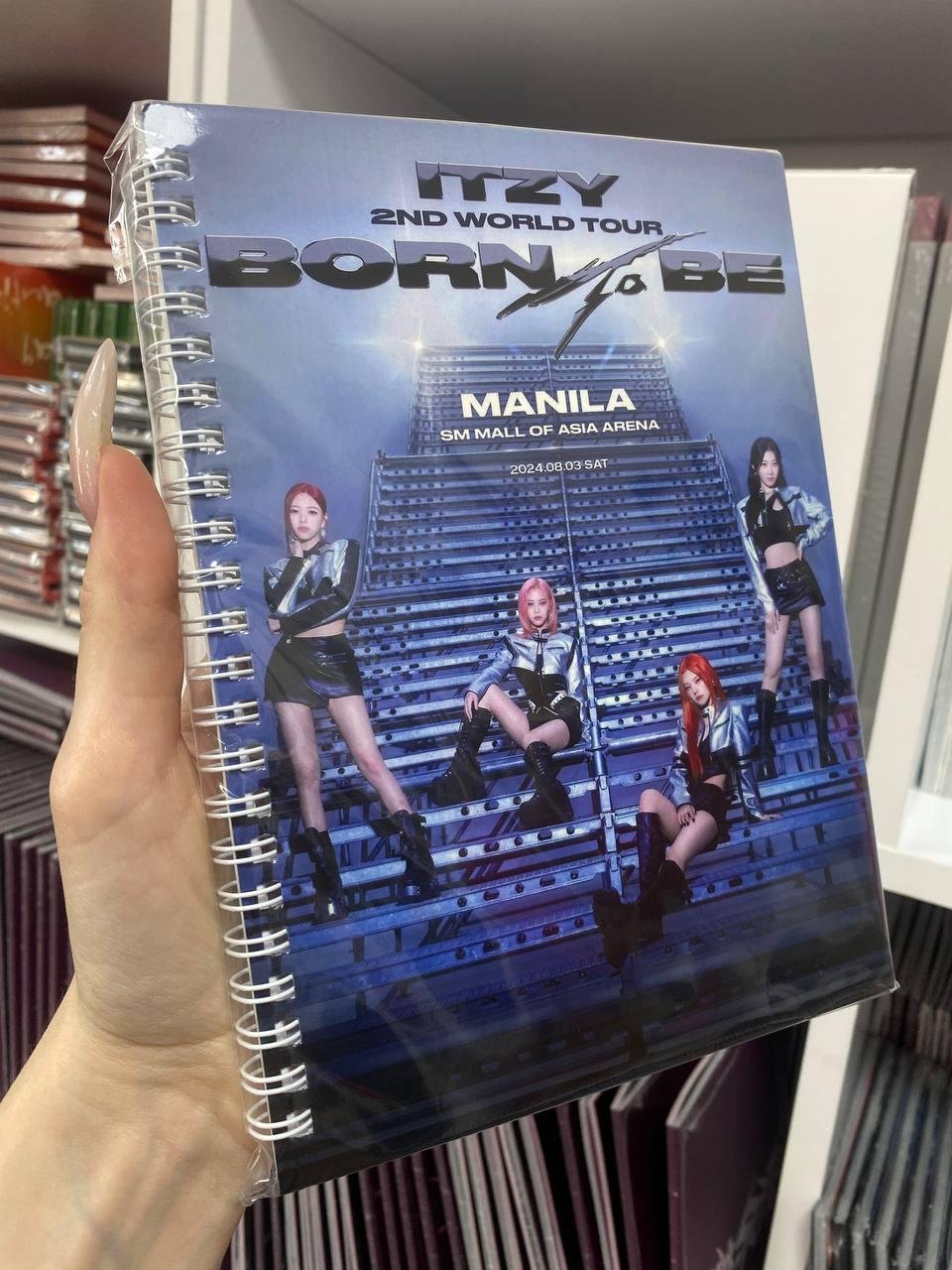 Скетчбук ITZY