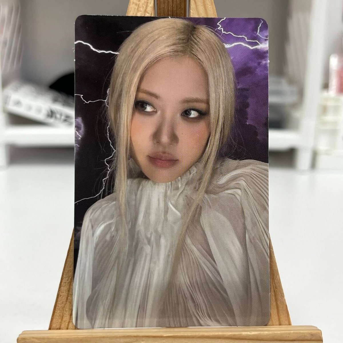 Офіційна картка BLACKPINK weverse shop POB