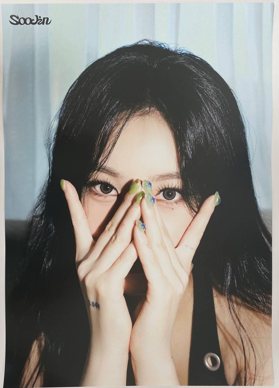 Постер SOOJIN