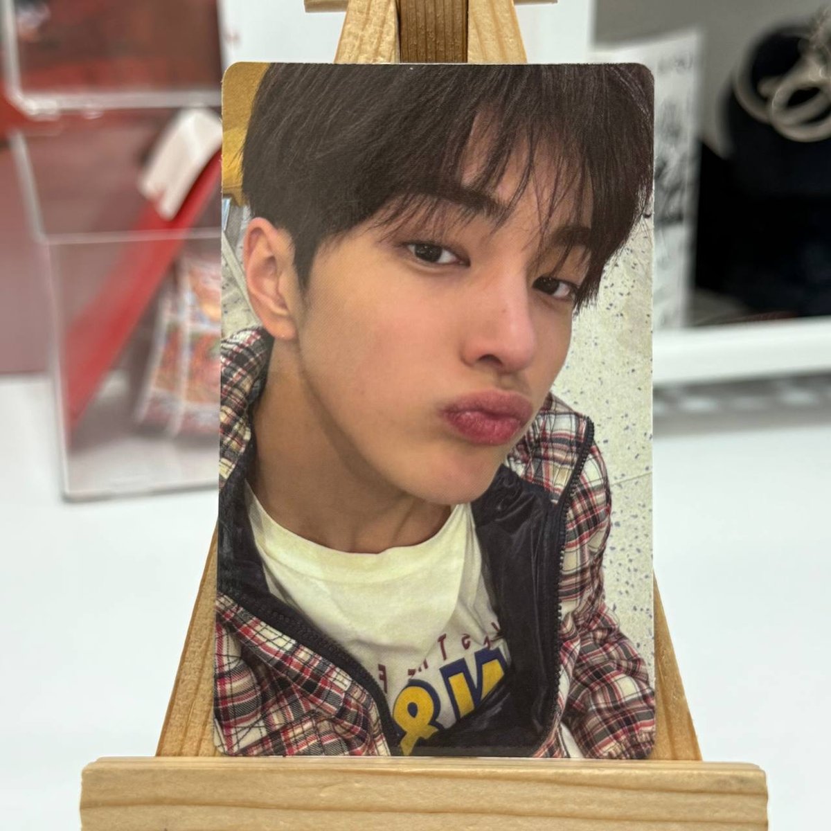 Офіційна картка CORTIS weverse shop