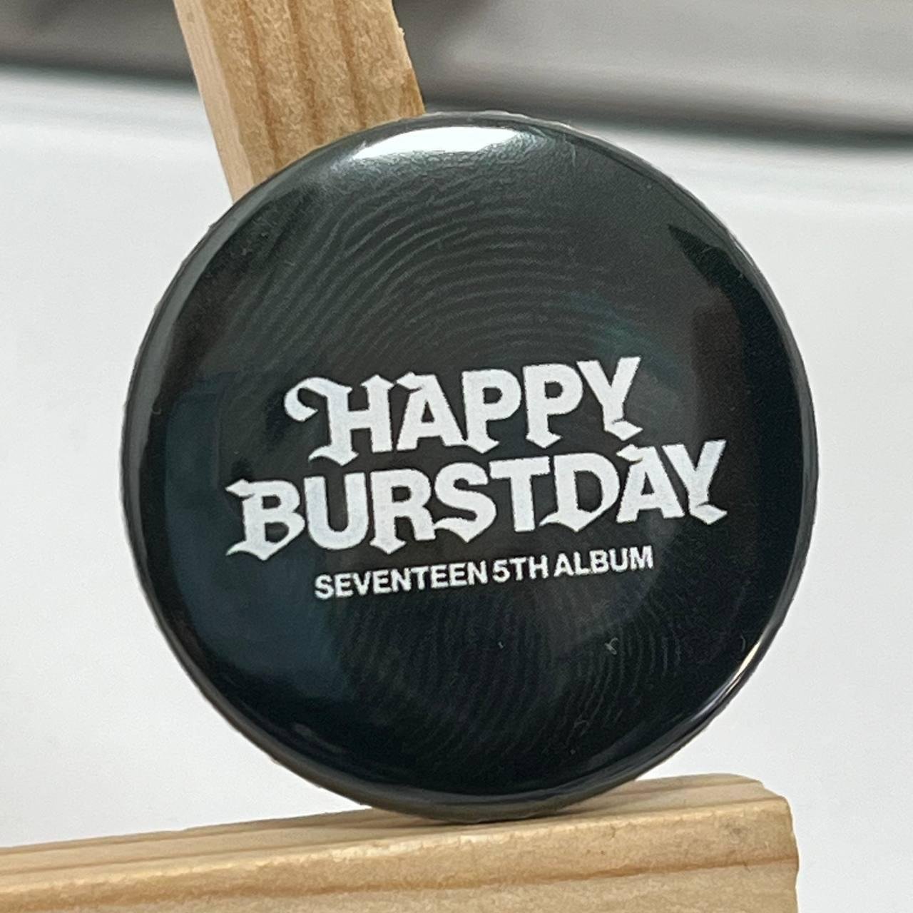 Міні значок Seventeen