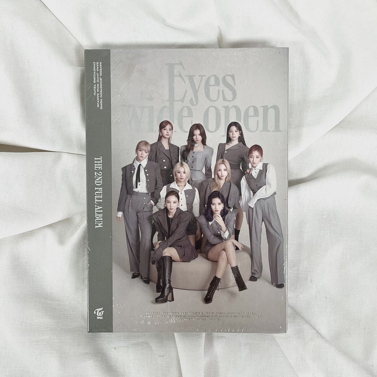 TWICE – EYES WIDE OPEN  Ver. Style