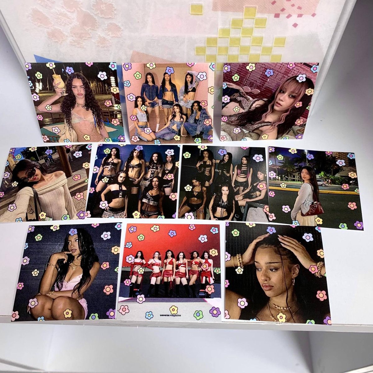 Набір з 10 наліпок KATSEYE