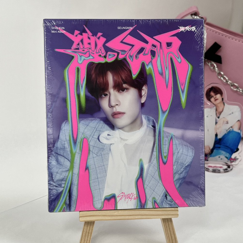 Stray Kids - ROCK-STAR (Postcard Ver. Seungmin)