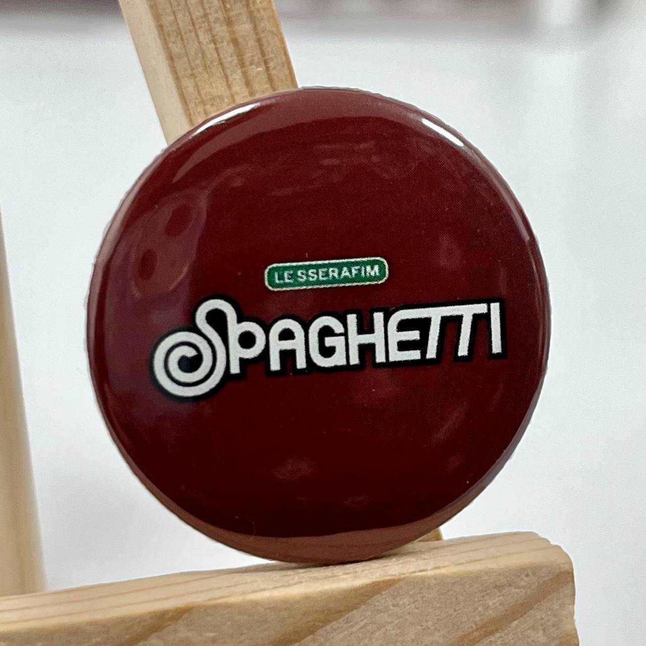 Міні значок Le Sserafim
