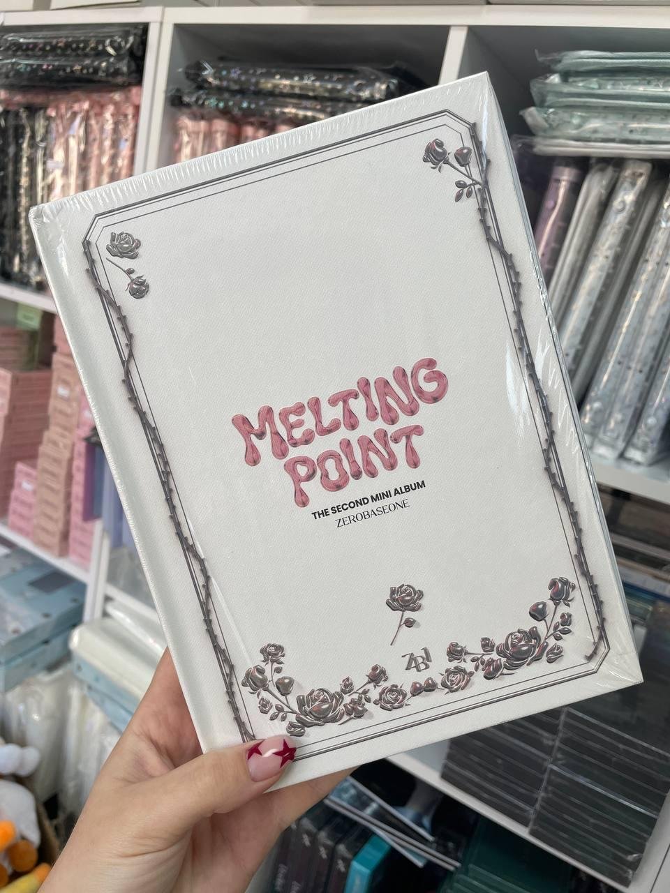 ZEROBASEONE – MELTING POINT fairytale ver