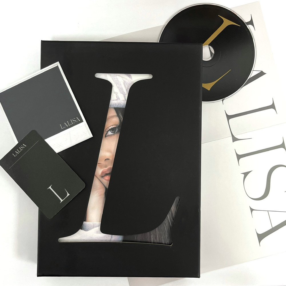 LISA (BLACKPINK) – LALISA (Black Ver.)