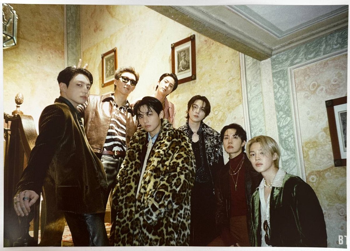 Постер BTS