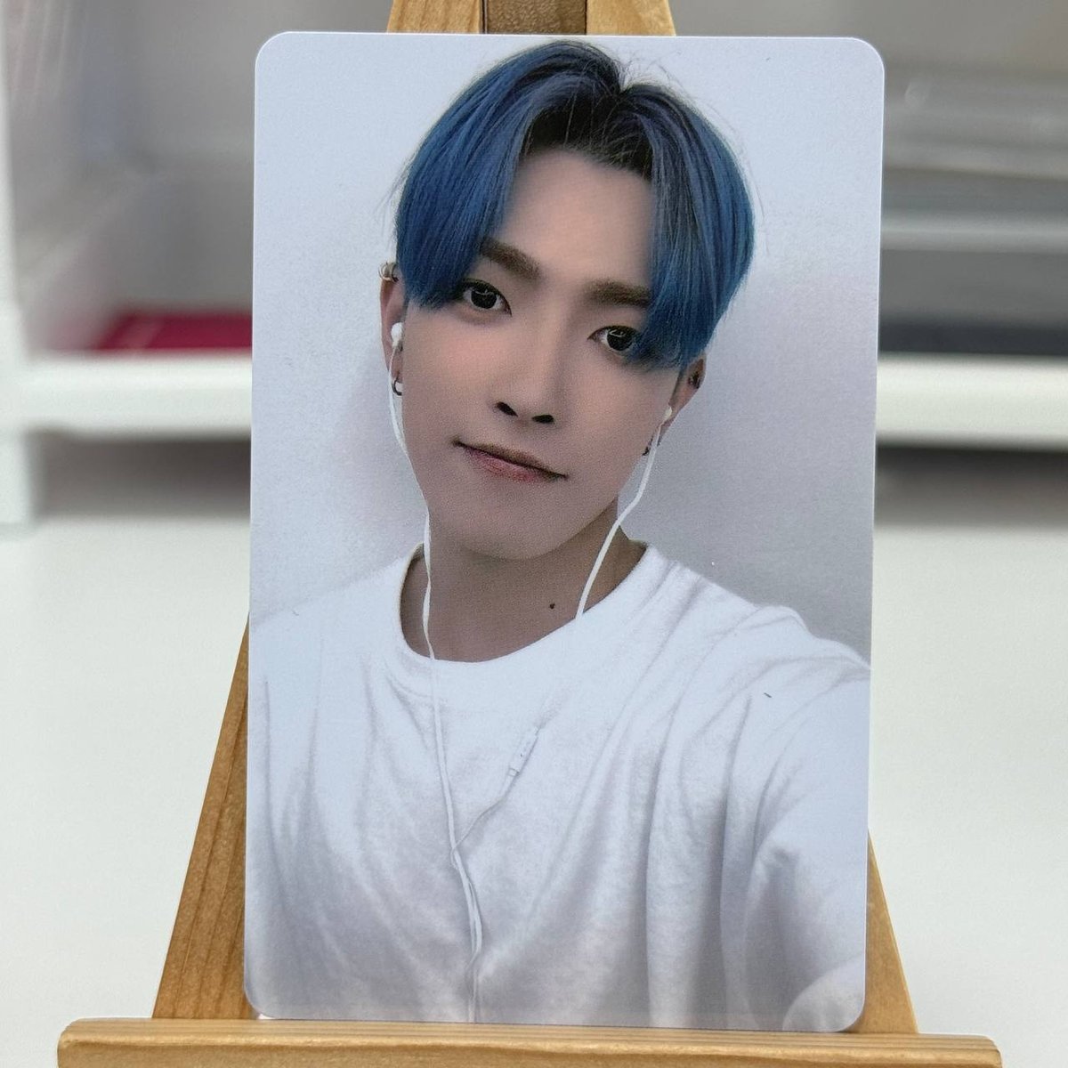 Офіційна картка ATEEZ WHOSFAN CAFE ( Присутні великі подряпини)