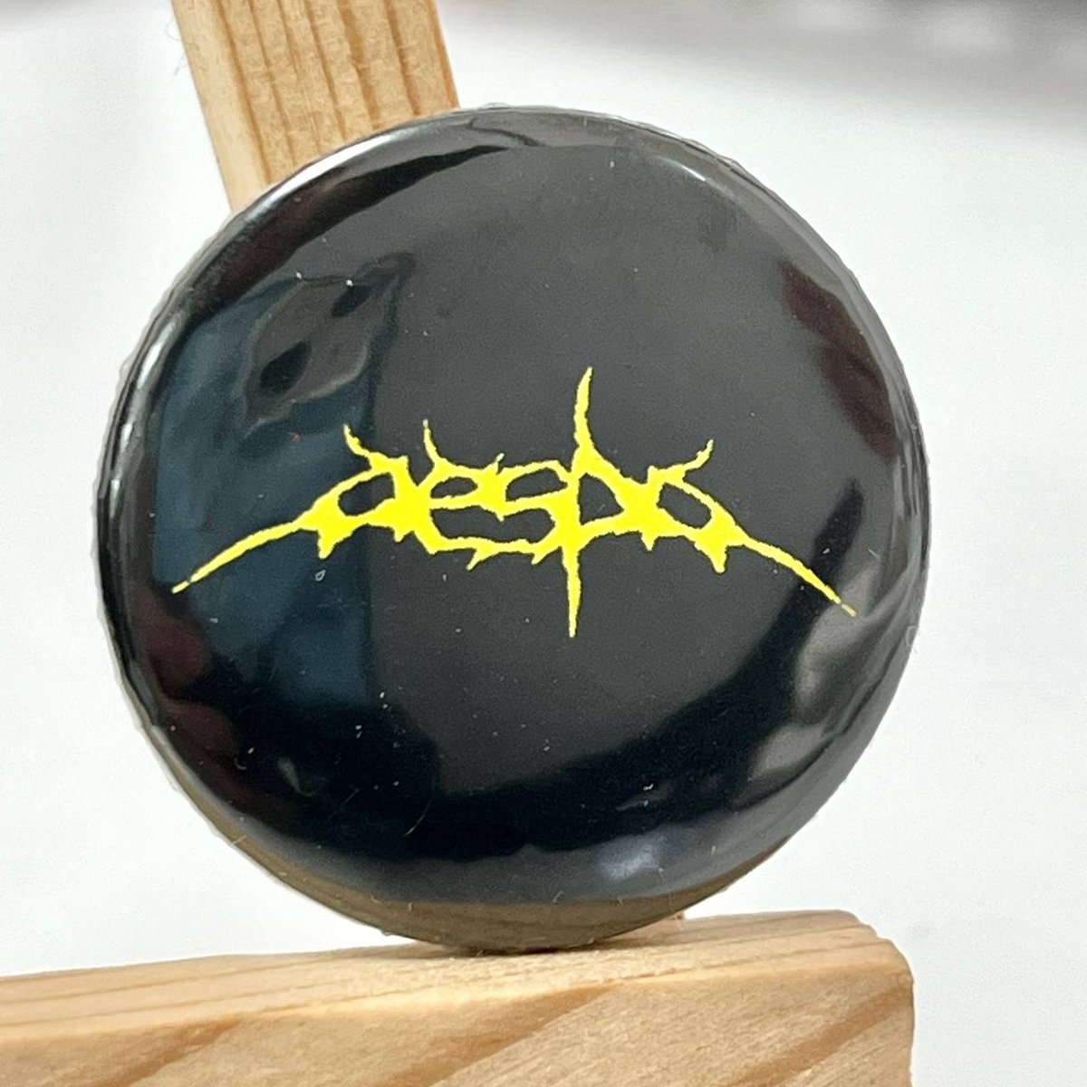 Міні значок Aespa