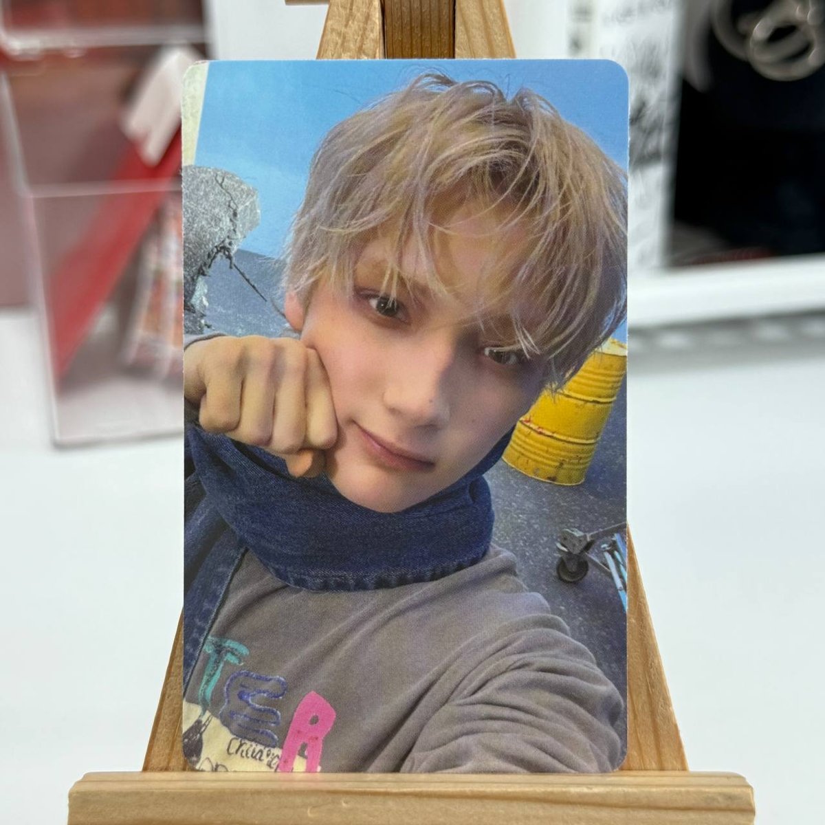 Офіційна картка TXT weverse shop