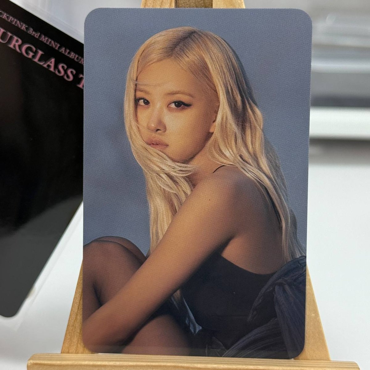 Офіційна картка BLACKPINK  HOURGLASS TOUR YG select