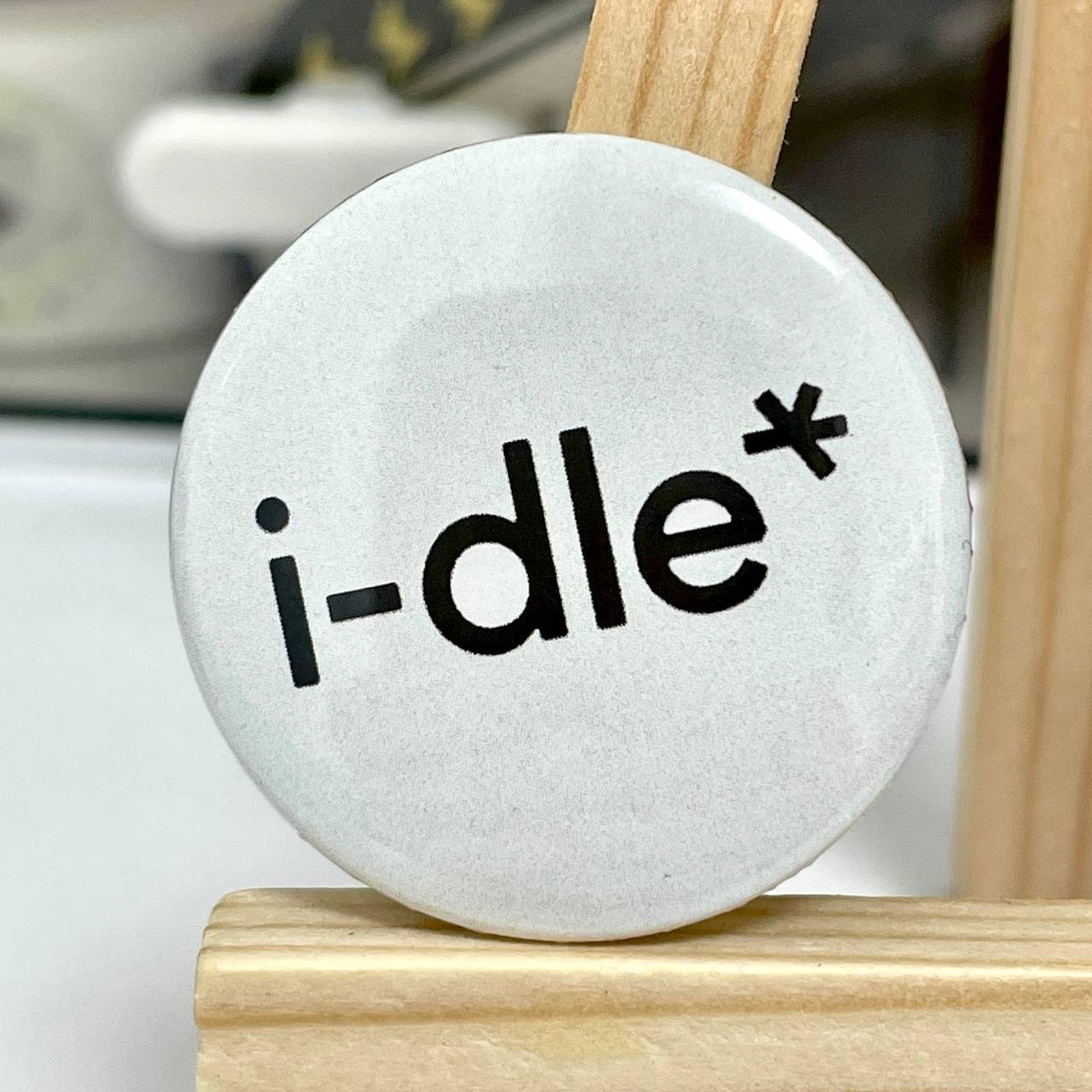 Міні значок I-dle
