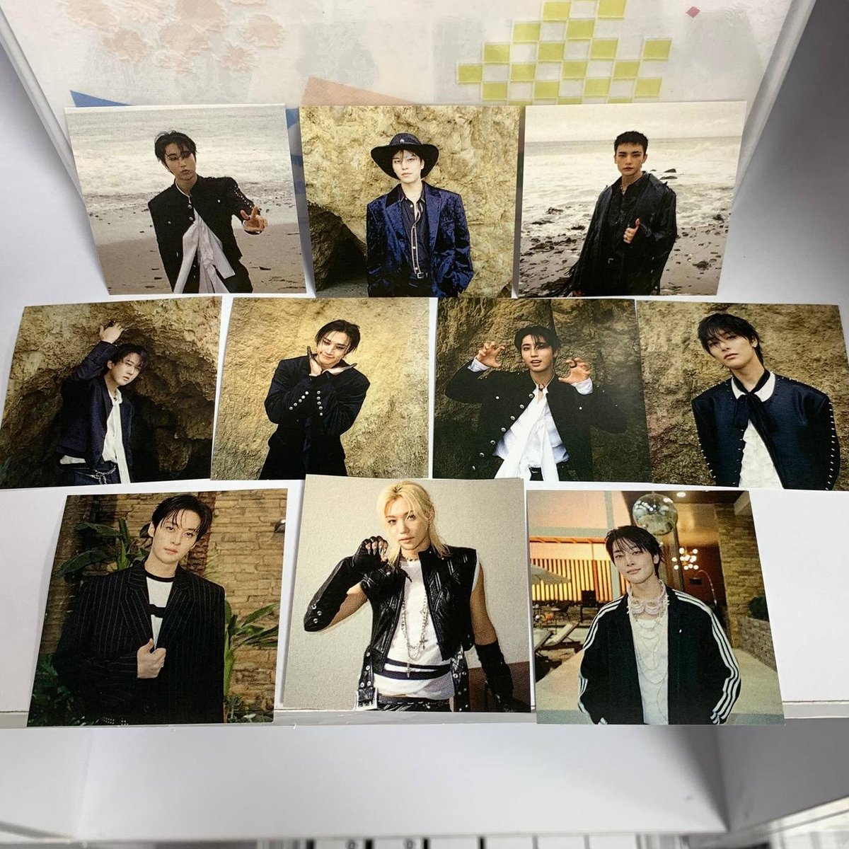 Набір з 10 наліпок Stray Kids