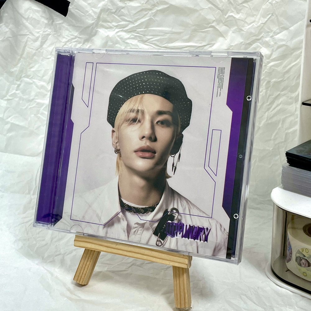Stray Kids - ODDINARY (Jewel Case Ver. Hyunjin) !Можливі подряпини на кейсі!