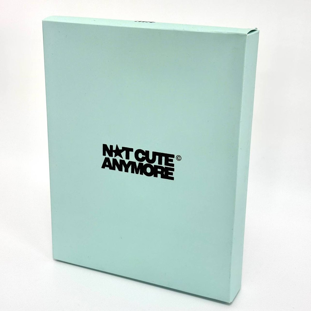 ILLIT BINDER NOTEBOOK SET