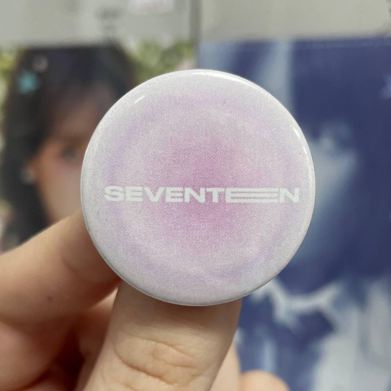 Міні значок Seventeen