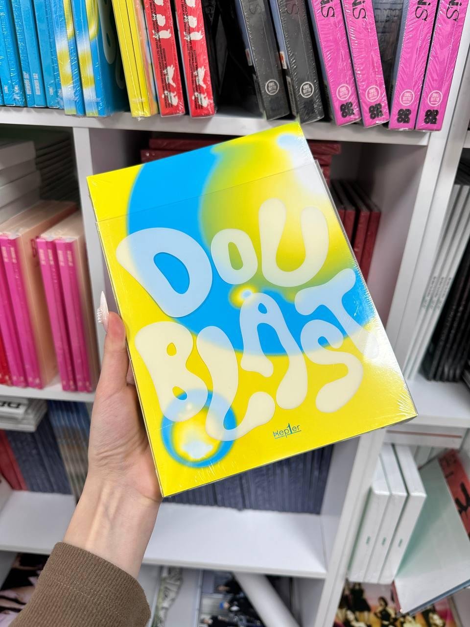 KEP1ER – DOUBLAST ver. Random
