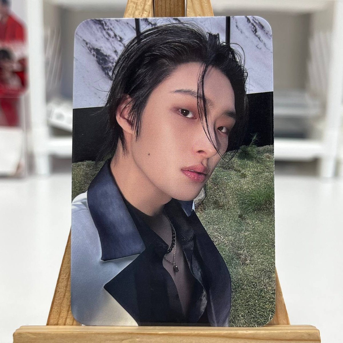 Офіційна картка ATEEZ DMM POB
