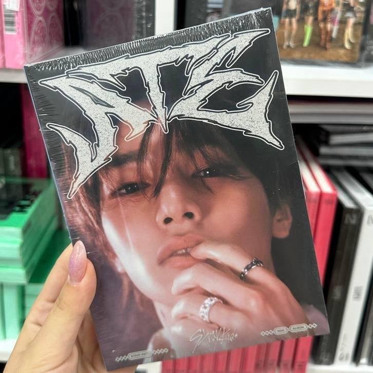 Stray Kids - ATE (Accordion Ver. I.N)